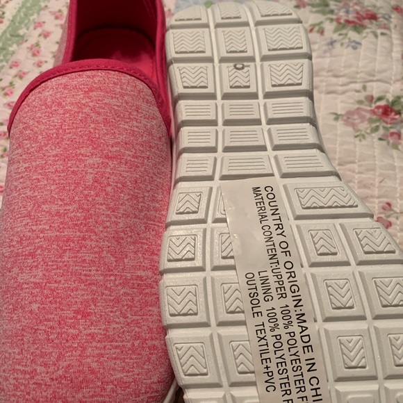 Slip on sneakers - Picture 3 of 3